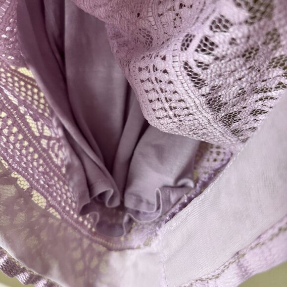 URBAN OUTFITTERS Kimchi Blue Lilac Lace Sheer Back BodyCon Lace Dress Size XS - Picture 5 of 10